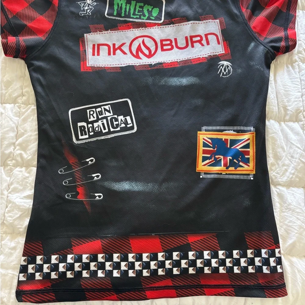 Inknburn woman’s tech - Picture 2 of 2